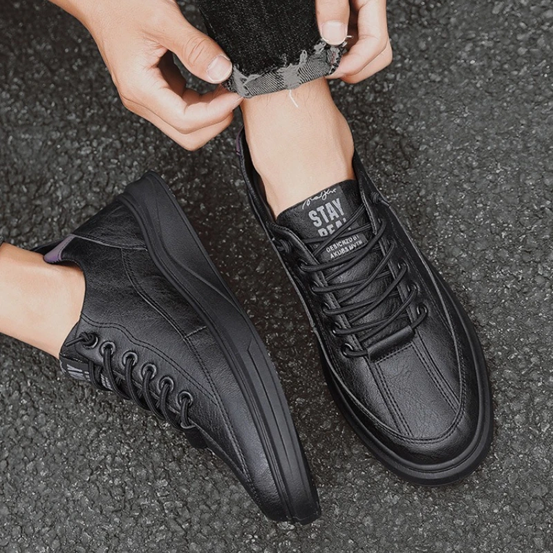 Men's Sneaker Man Casual Leather Shoes Male Sports Comfortable Flat Shoes High End Fashion Lace Up Shoes for Men Tenis Masculino