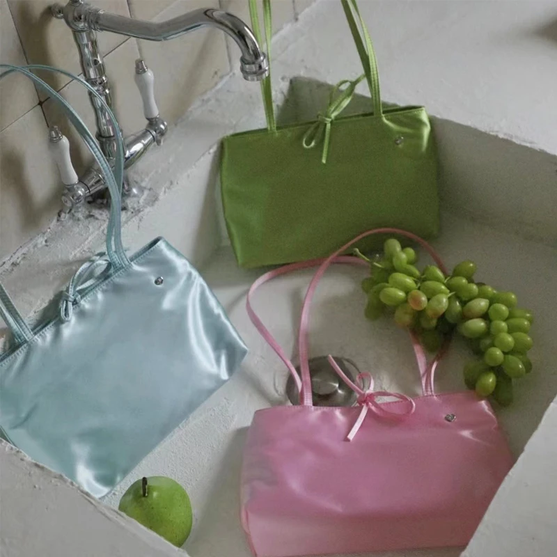 

Women's Shoulder Bags French Retro Simple Velvet Fashionable Versatile Tote Bags Ballet Style Luxury Brand New Handbags For Girl