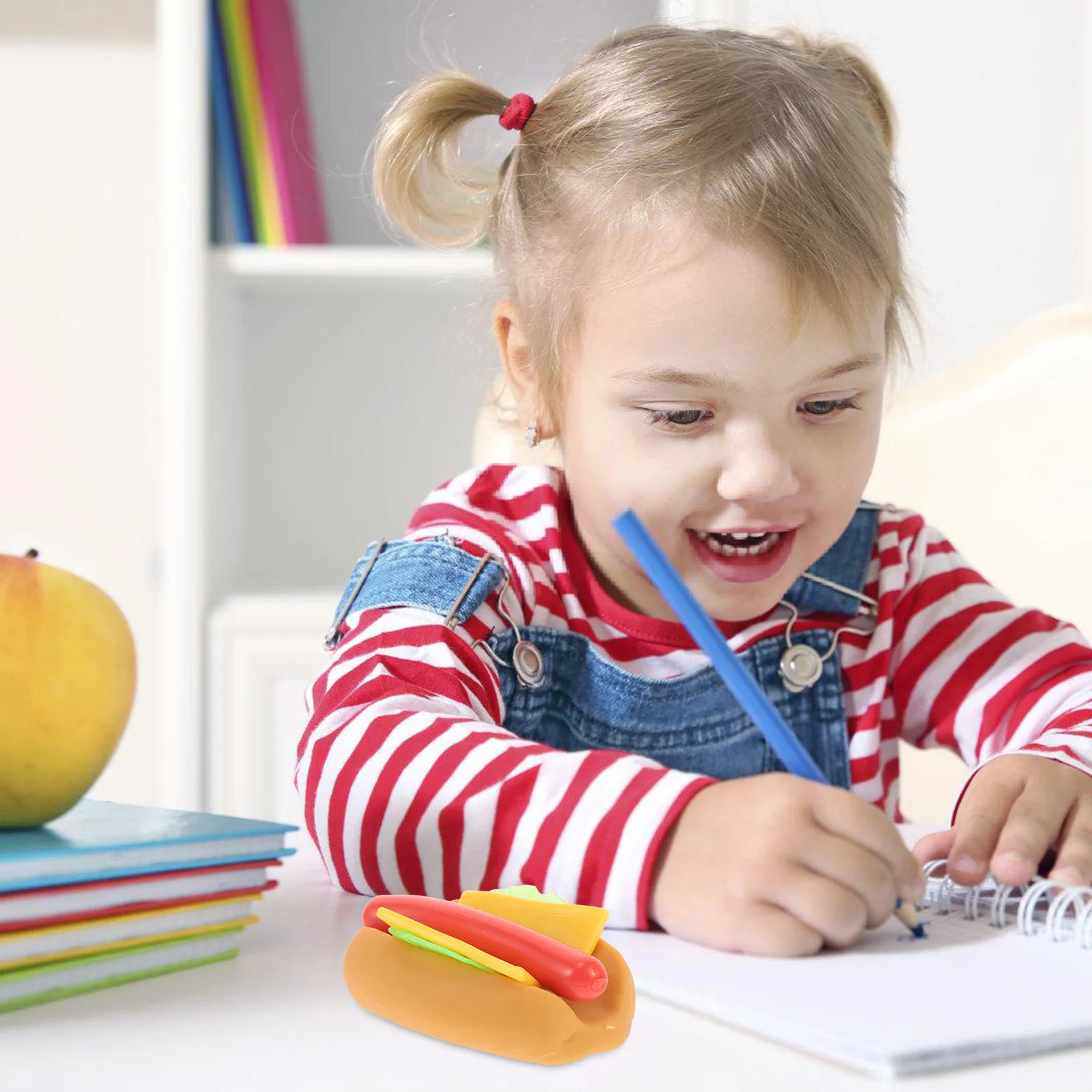 Brinquedo Antiestresse Compacto de Squeeze em Forma de Cachorro Quente, Presente Divertido para Crianças, Brinquedo de Pressão Compacto