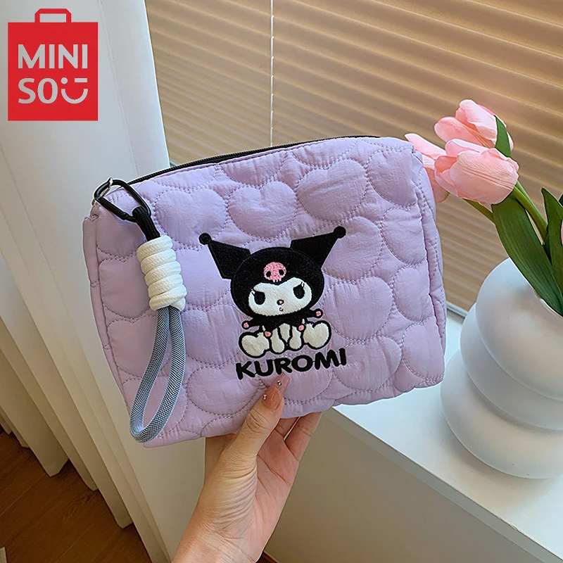 MINISO Sanrio Cartoon śliczna torebka o dużej pojemności do przechowywania kosmetyczka Kuromi Fashion wychodząca przenośna kosmetyczka