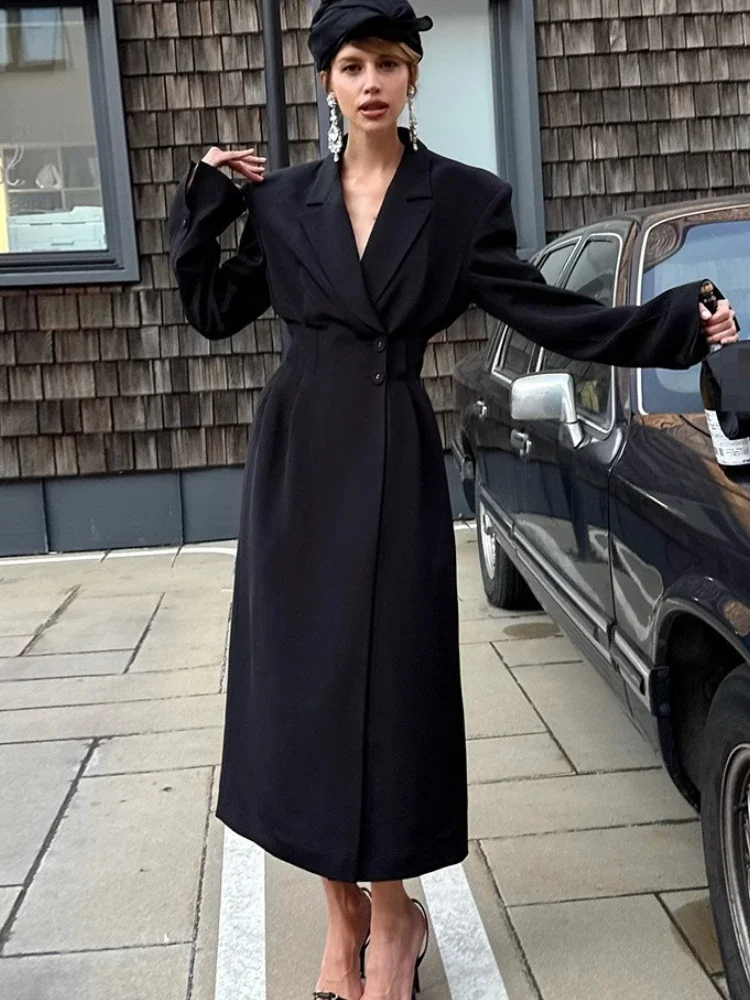 سترات طويلة عصرية للركاب برقبة على شكل حرف v وأكمام طويلة وخصر مدبب وسحر نحيف ملابس خارجية متينة للخريف سترات نسائية طويلة جديدة