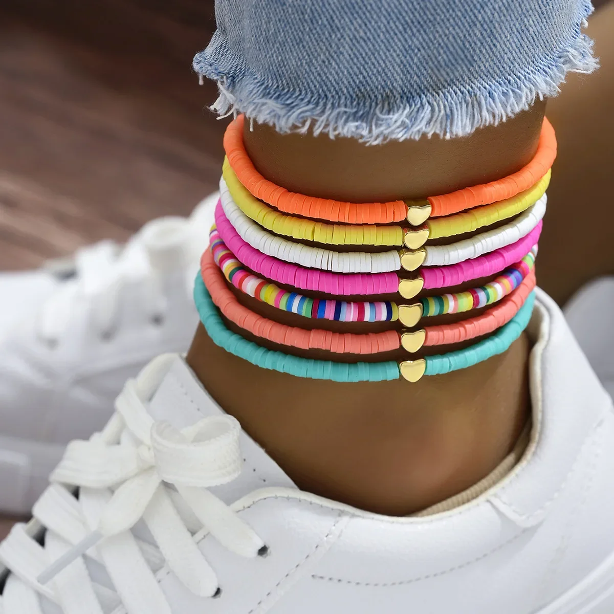 7Pcs Colorful Stackable Anklet Set For Women Heart Charm Soft Clay Pottery Layering Ankle Bracelet Girls Summer Beach Jewelry