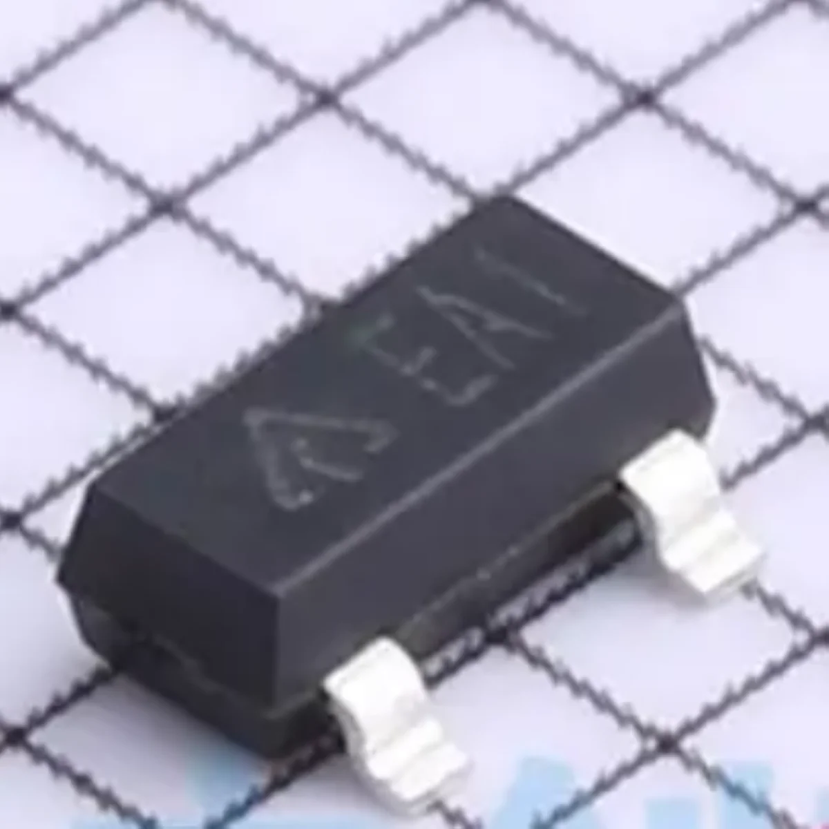 AZ431AN EA1 Original Voltage Reference Chip EA1 Adjustable 100mA ±0.4% 2.5V~36V SOT-23 IC VREF SHUNT ADJ SOT23-3 AZ431AN-ATRE1