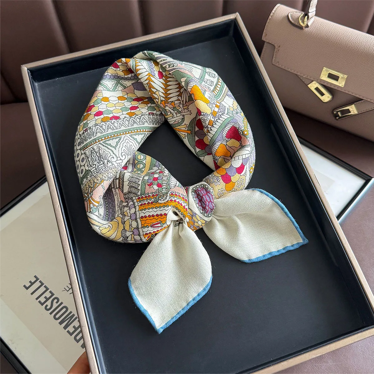 

2026 New Natural Silk Wool 62cm Square Scarf Kerchief Mulberry Silk Tie Neck Hair Bag Fashion Luxury Headband Hijab Shawl Wrap