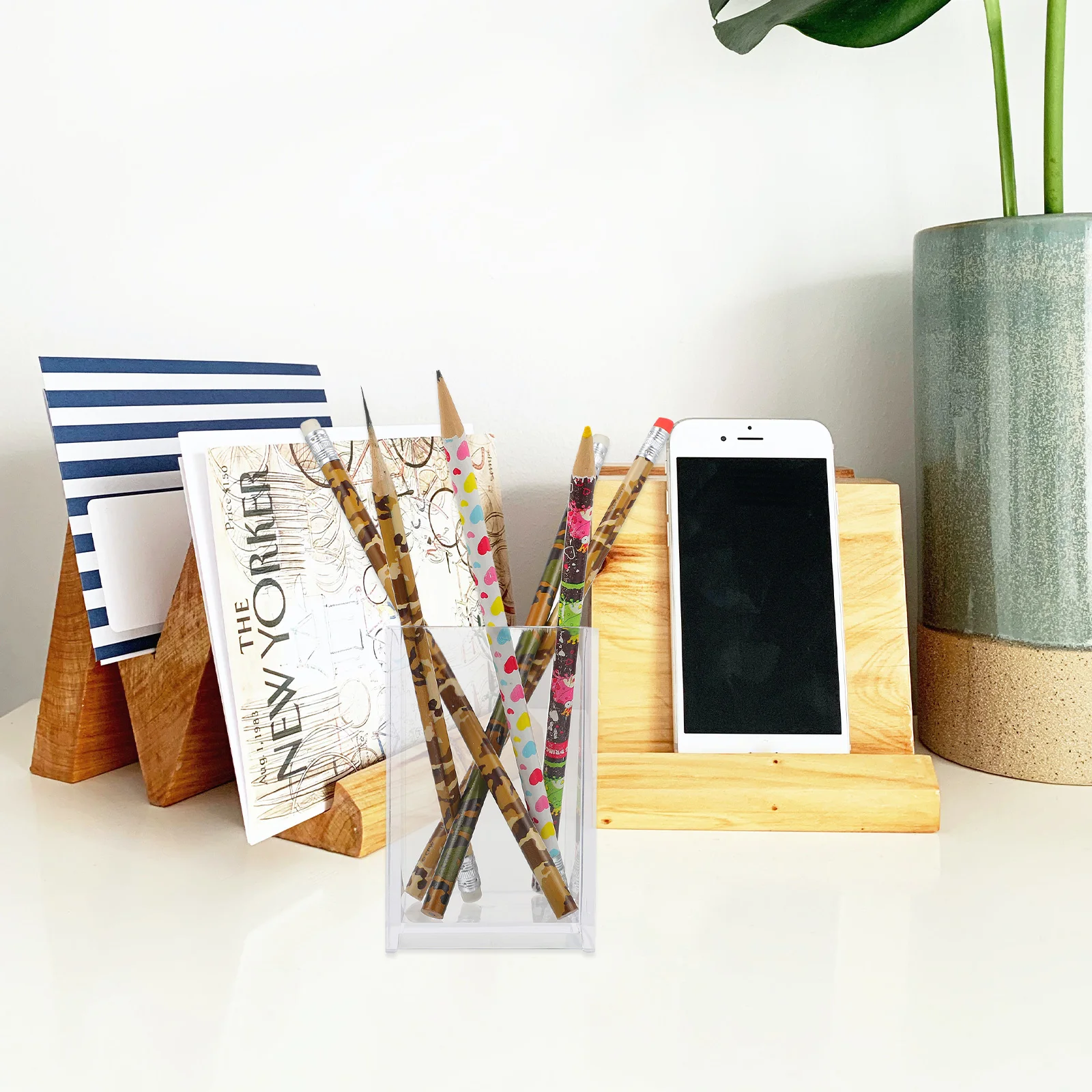 

1Pcs Acrylic Transparent Pen Holder Multifunctional Desktop Organizer Pencil Makeup Brush Stationery Holder Office Supply