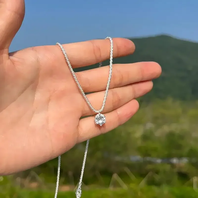 Elegant and Sweet 925 Sterling Silver Moissanite Pendant Wave Necklace Collarbone Chain Ladies Wedding Birthday Jewelry