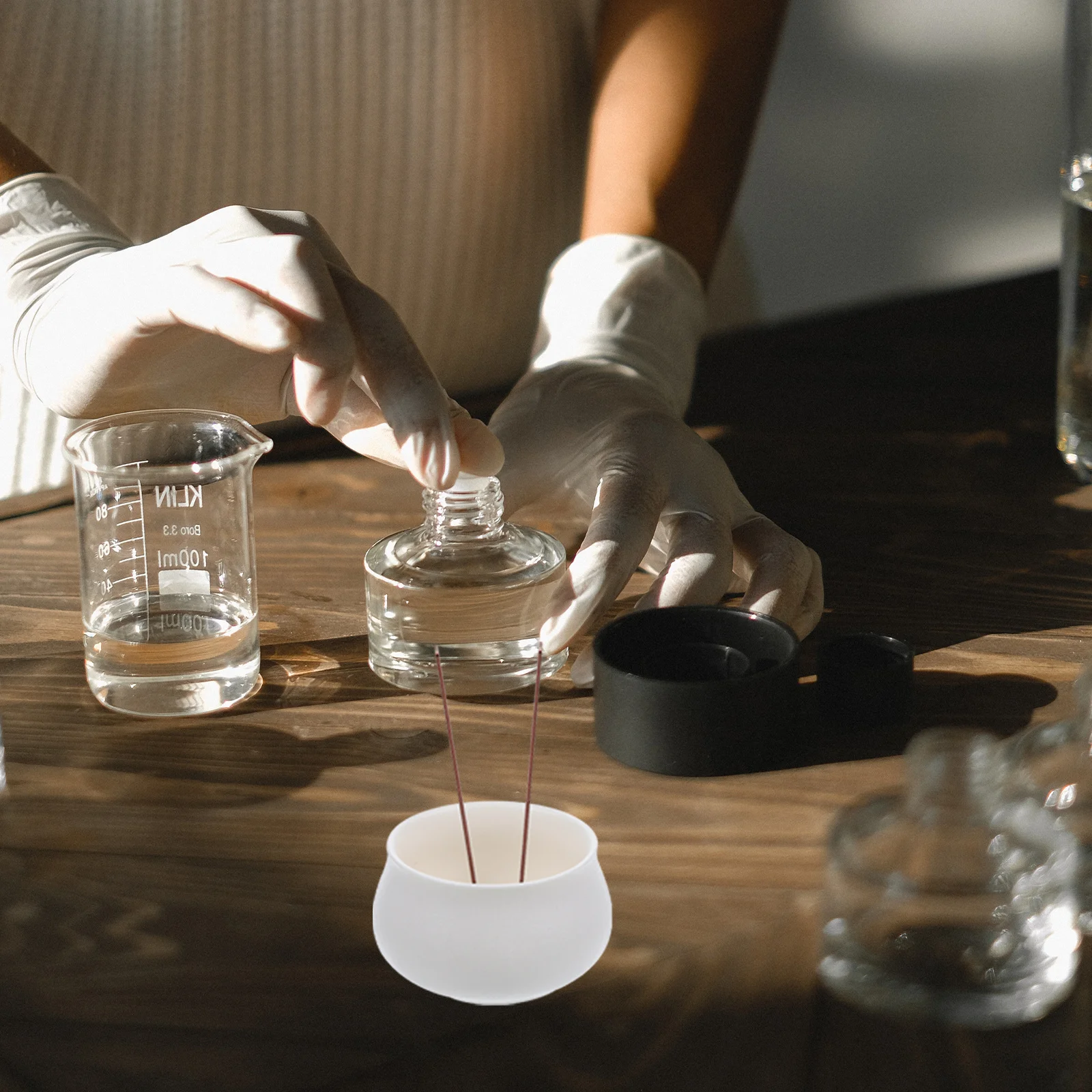 

Japanese Style Ceramic Incense Burner Small Lightweight Vintage Home Decoration Ash Catcher for Living