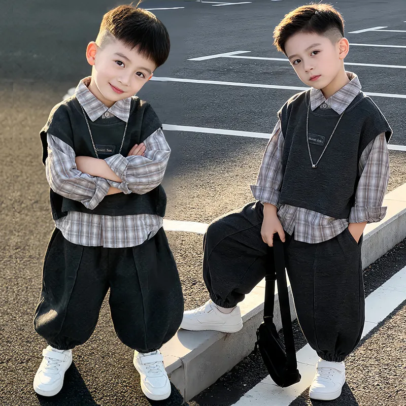 Boys' Fashion Set Spring and Autumn New Korean Edition Children's Long sleeved Shirt Vest Pants 3-piece Set