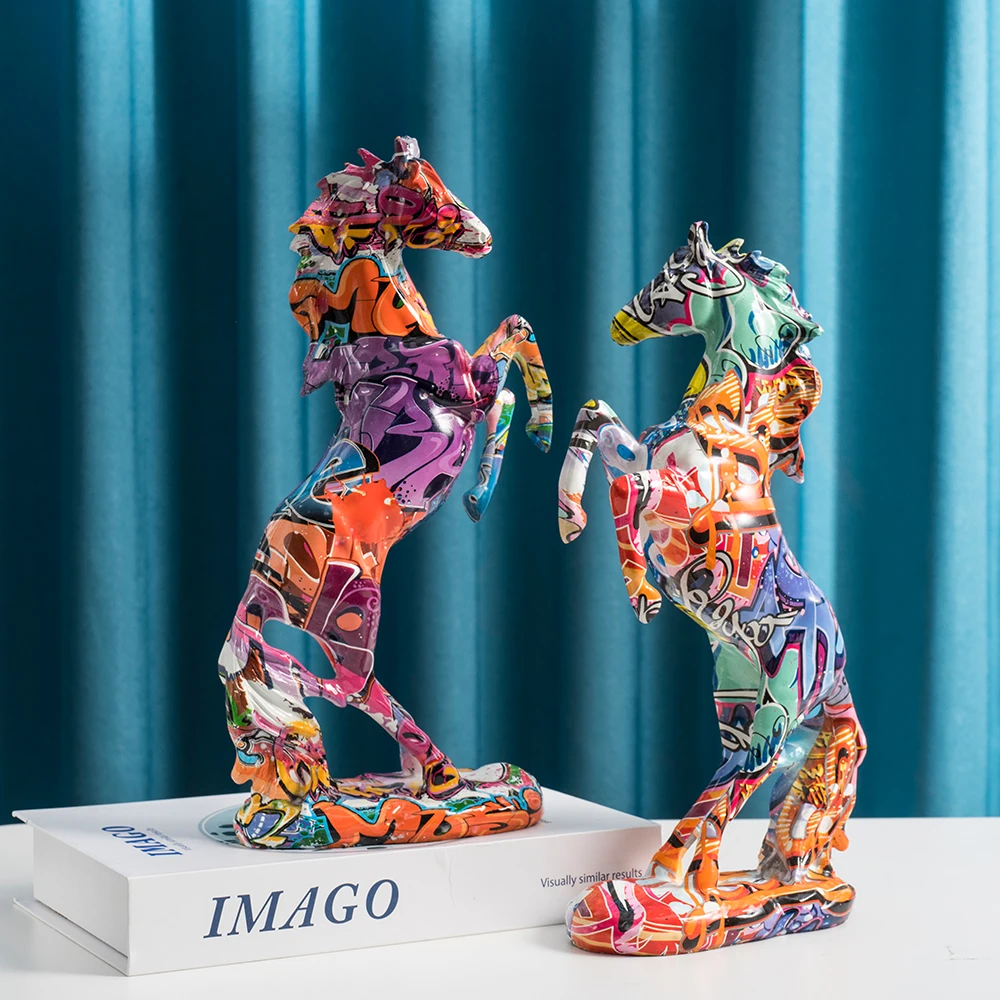 NORTHEUINS Resin Colorful Horse Statues Animal Models Achieve Instant Success Lucky Feng Shui Ornaments Art Graffiti Handicrafts