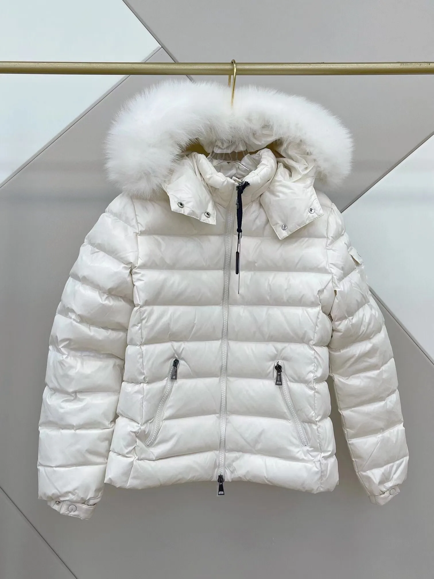 

2022 New Hooded Top Down Jacket