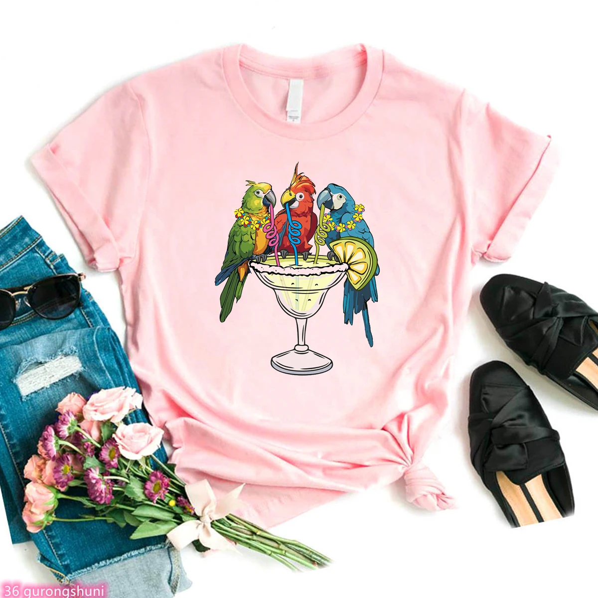 Parrots Drinking Margarita Pattern Print T-Shirt Women Summer Female Tshirt Cute Parrots T Shirt Women Bird Enthusiasts Tees