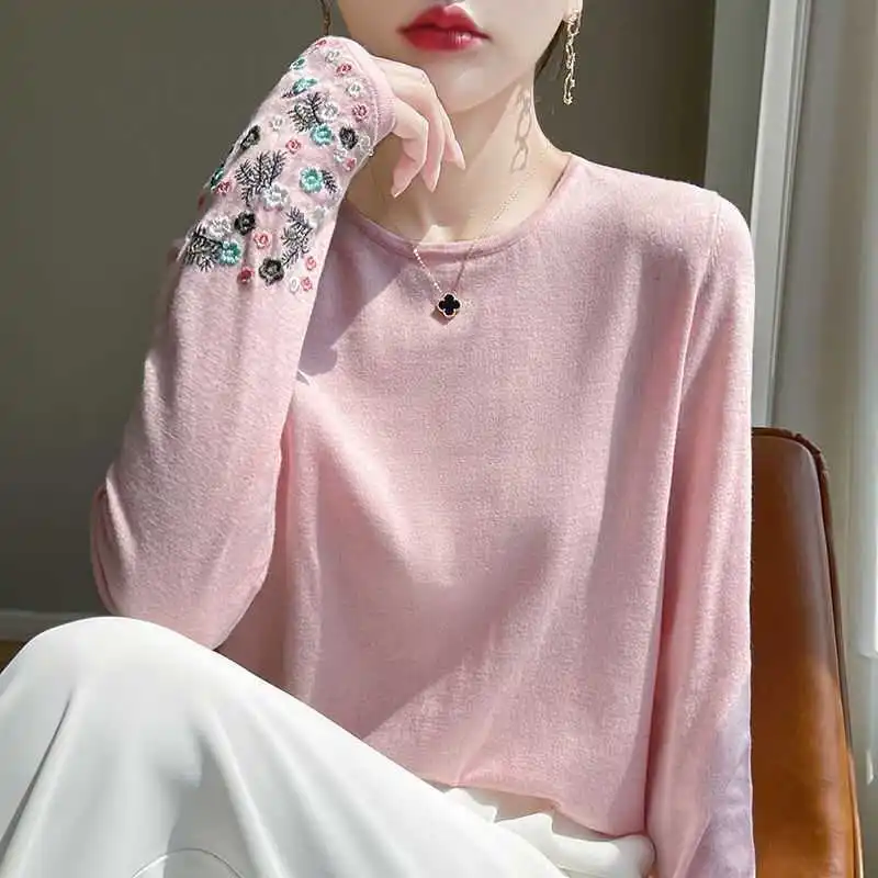 

Spring and Autumn All Match Embroidered New Knitted Long Sleeve Sweater Round Neck Knitted Sweater Top Loose Bottom for Women