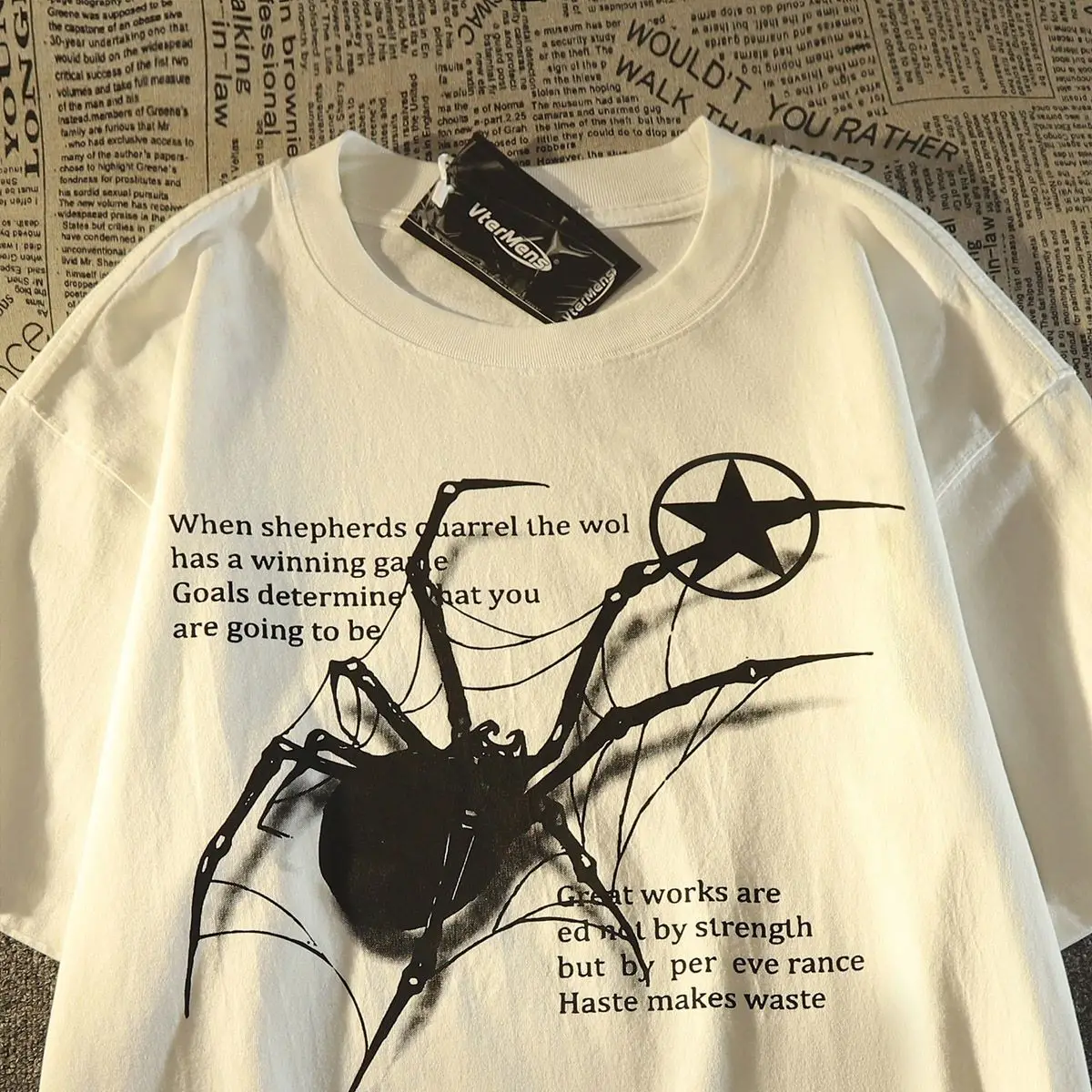 Women Spider Printing American Retro Short Sleeved T-shirt Men Summer Ins Loose Chic Cotton Y2k Tops Streetwear Graphic Tee