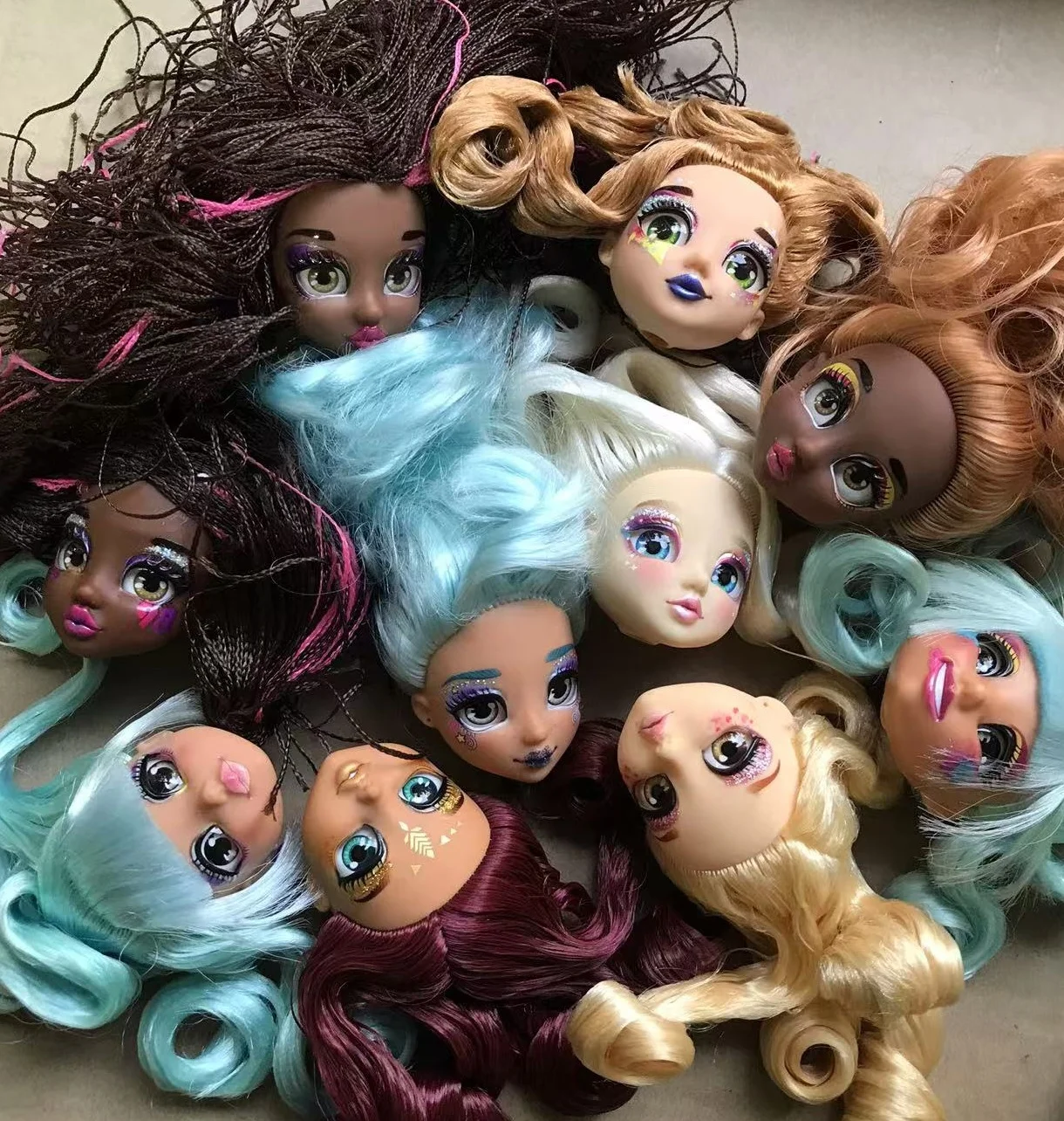 Têtes de poupée 1/6 avec lunettes vivantes scintillantes, pièces de cheveux colorées, accessoires pour cheveux en or blanc violet pour poupées