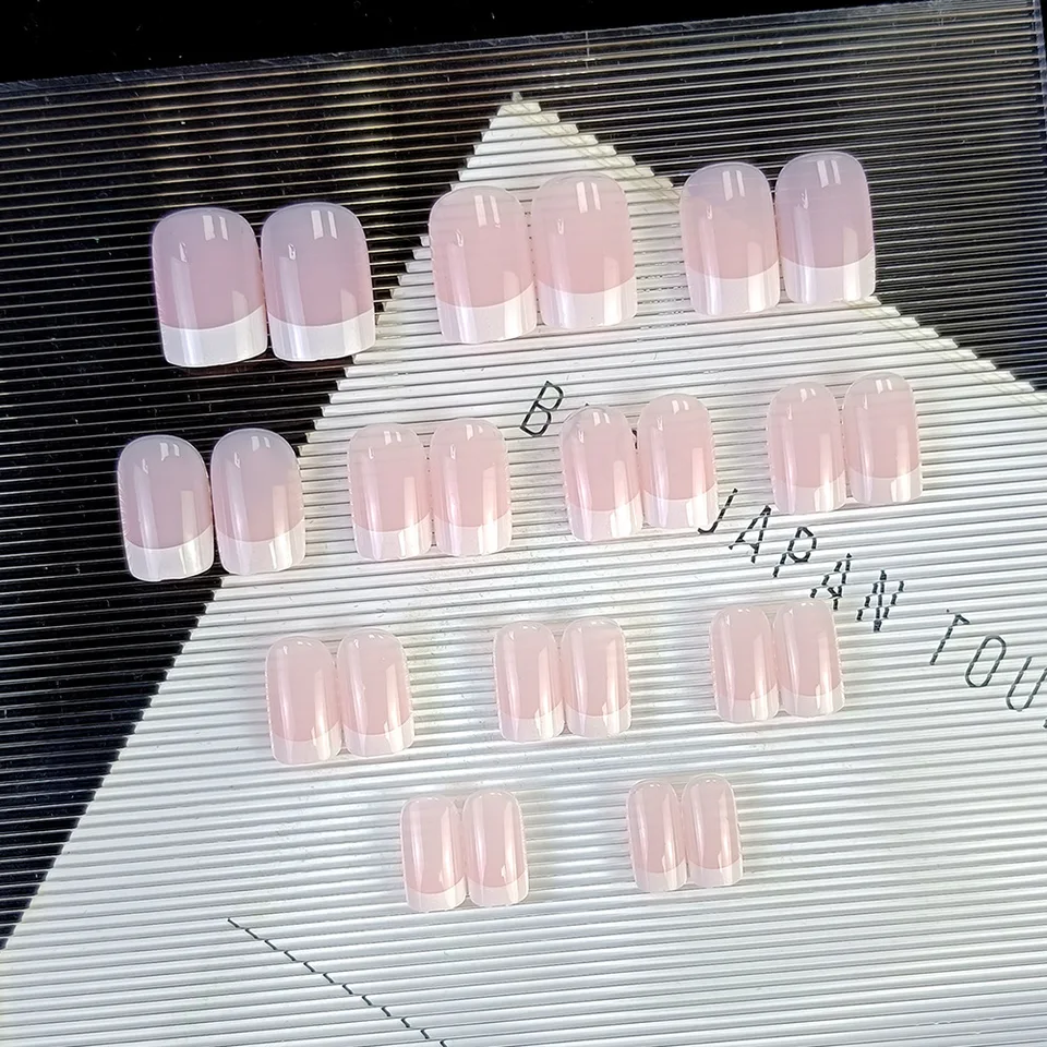24 piezas de uñas postizas de estilo francés (pegatinas de uñas falsas de moda), acompañadas de 1 pegamento de gelatina y 1 lima de uñas 4