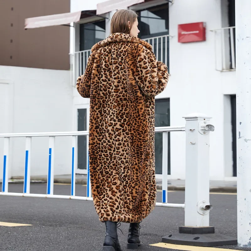 Faux Fur Coat with Leopard Pattern, Long Plush Coat, Warm Suit Collar, Casual Fashion, Winter