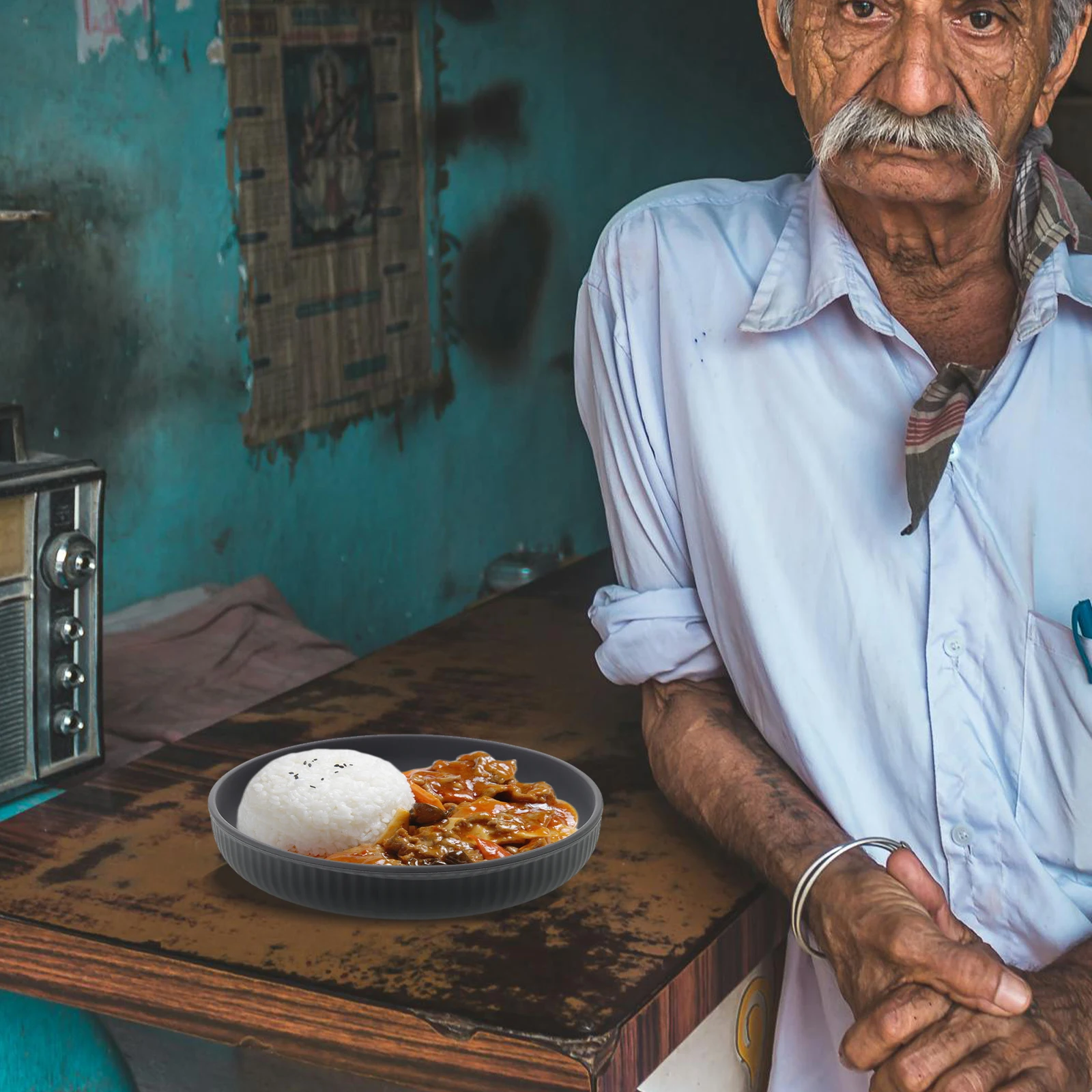 

Silicone Food Plate Suction Cup Non-Slip Elderly Patients Dining Plate Leakproof Design Portable Durable Feeding Supplies