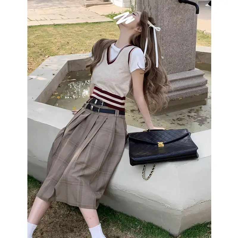 Korea Vintage Long Plaid Skirt Women High Waist A-line Fashion Preppy Midi Pleated Skirt School Uniform
