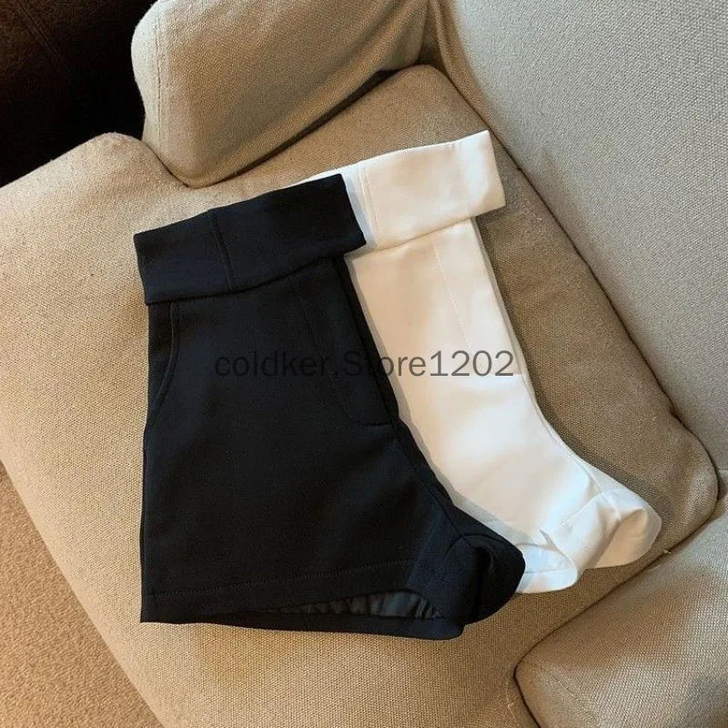 Shorts de perna larga de cintura alta para mulheres, streetwear elegante, preto, branco, sexy, clube, magro, quente, novo, Y2K