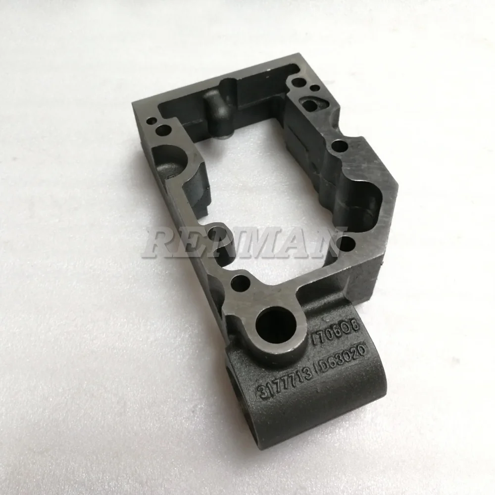 

Factory Hot Sale K19 KTA19 K38 Engine Rocker Lever Housing 3177713 3039097