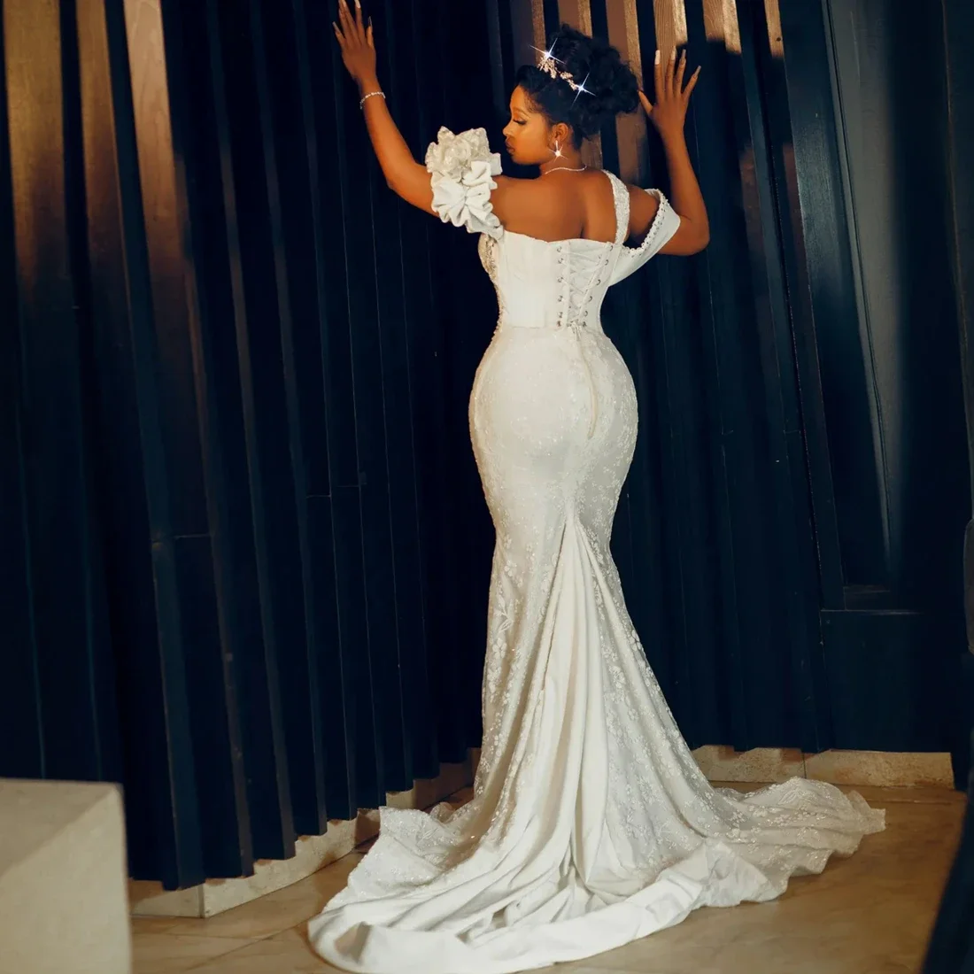 Vestido De novia personalizado De un hombro con cuentas brillantes y cristales para novia, vestido De novia africano sin espalda