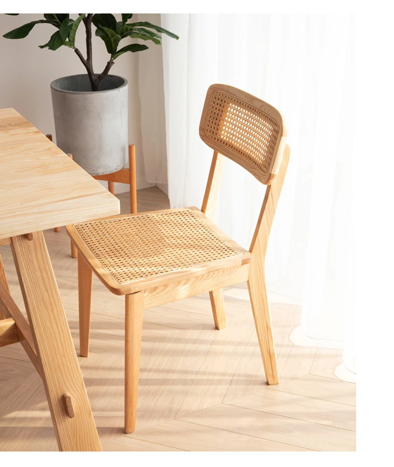 #Modern Durable Natural Rattan Dining Chair with Wood for Home Office Hotel Apartment Bathroom Use Versatile for Events