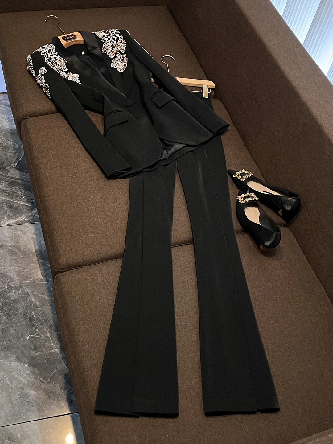 

Spring 2026 Luxury Heavy Embellied Suit Set Women's Slimming Stand Collar Jaet Split Pants Two Piece Set Faionable Ele