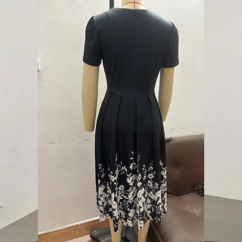 Abito lungo estivo da donna elegante con colletto quadrato a onde Abito lungo da spiaggia solido sexy da ufficio Manica corta Boho Maxi abiti femminili