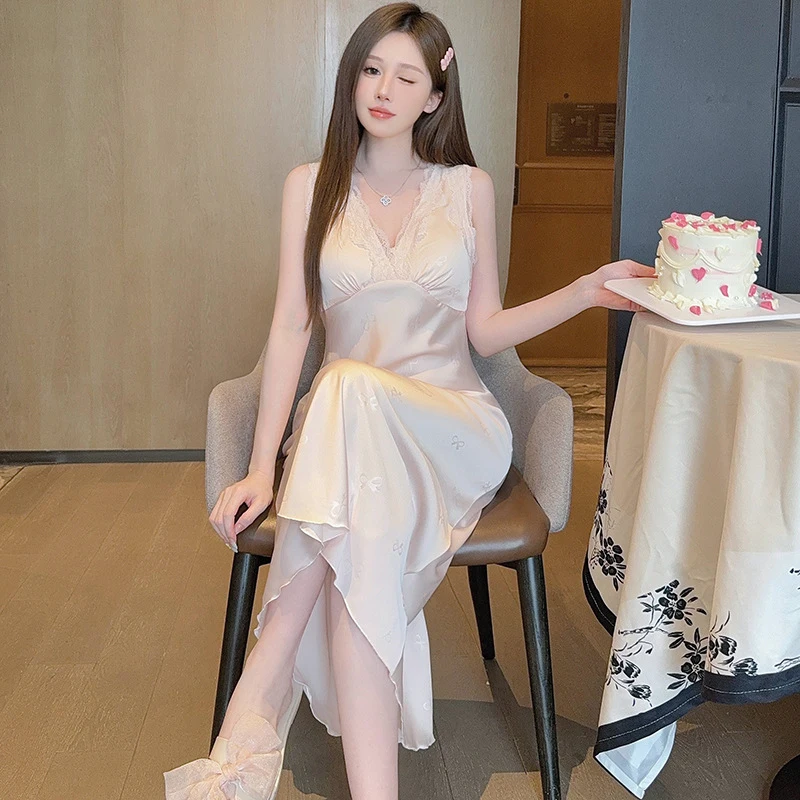 Sexy Women'S Summer Nightgown,, High-End Printed Long Dress With Chest Pads, Suitable For Spring And Autumn, Slimming Home Wear