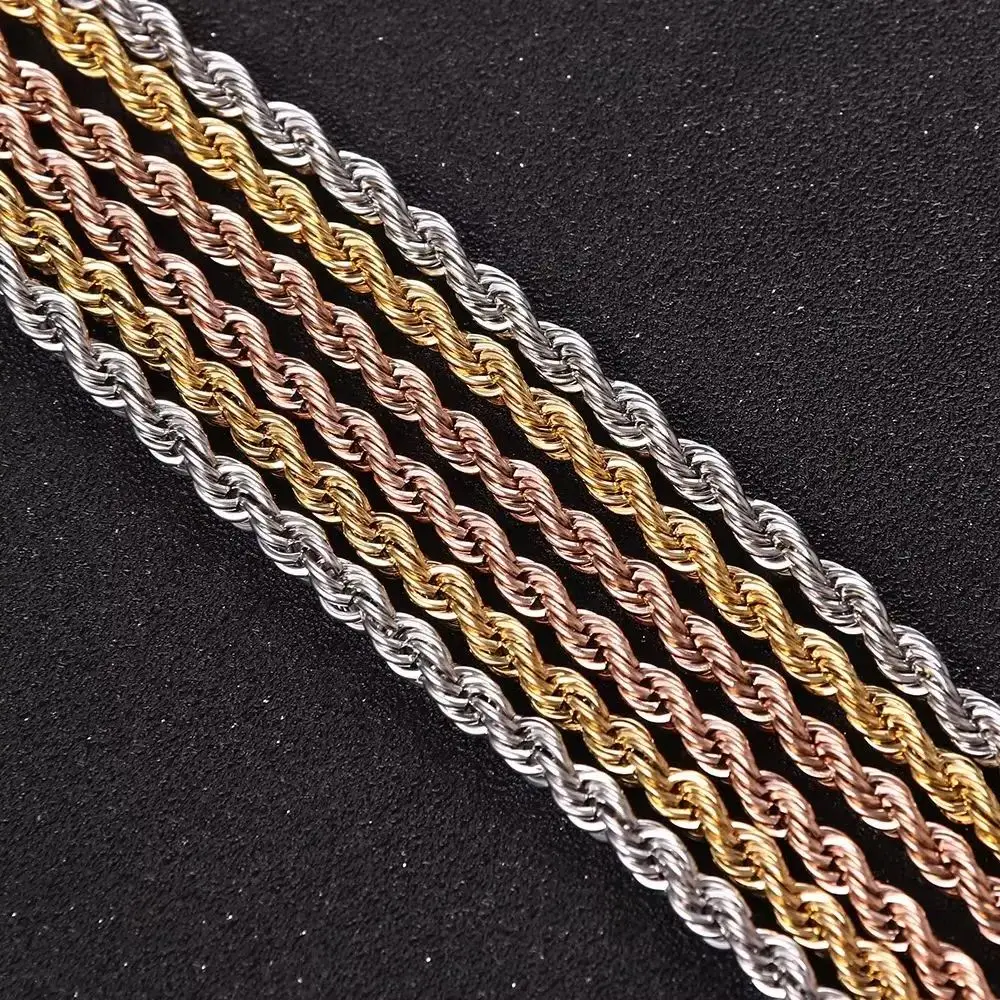 Modische Roségoldfarbene Edelstahl-Halskette mit Gedrehter Seilkette, Wasserdicht, Metallglieder, Großhandel für Männer und Frauen – Detail 4