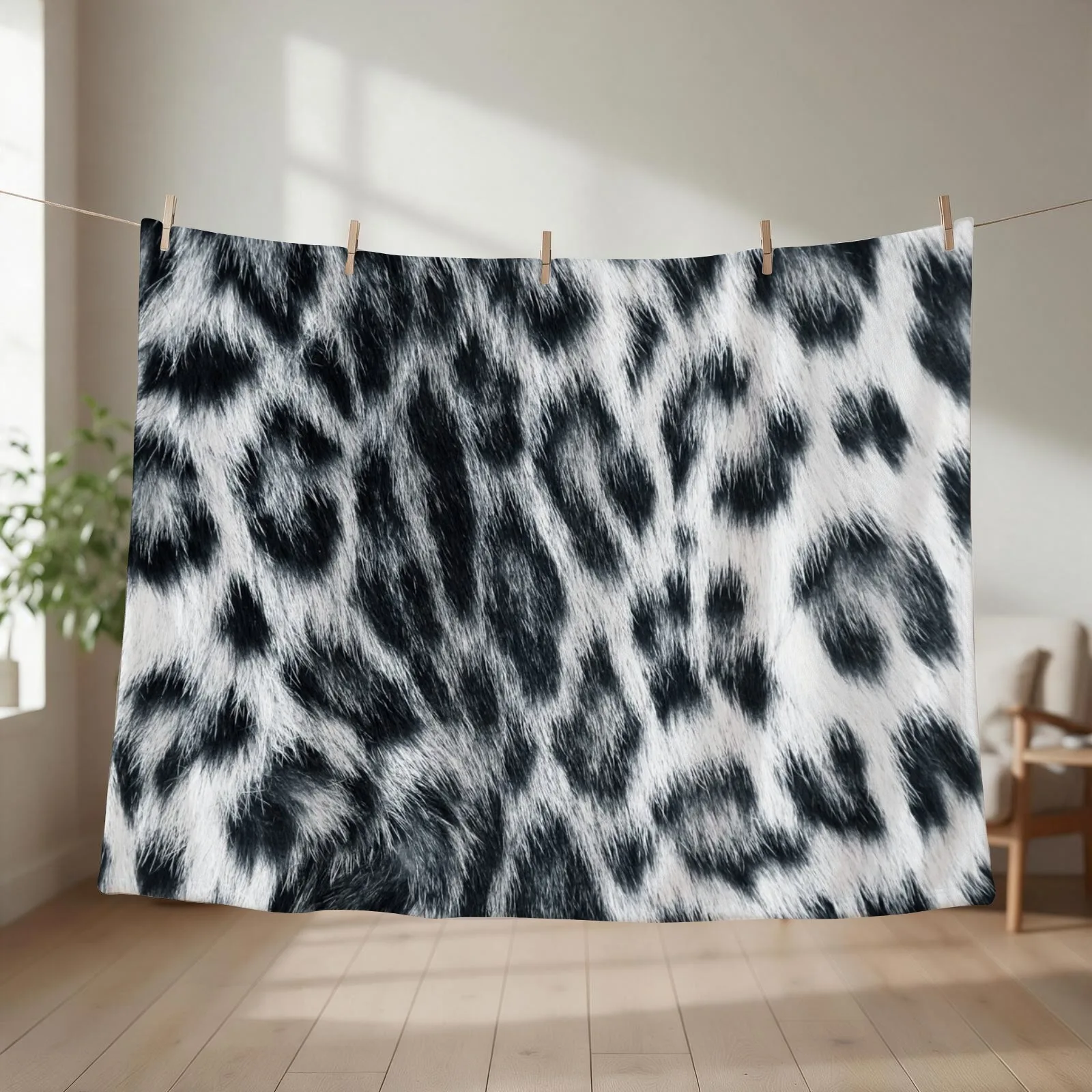 Snow Leopard Real to Life Print Throw Blanket couch cozy soft plush fuzzy picnic outdoor blanket