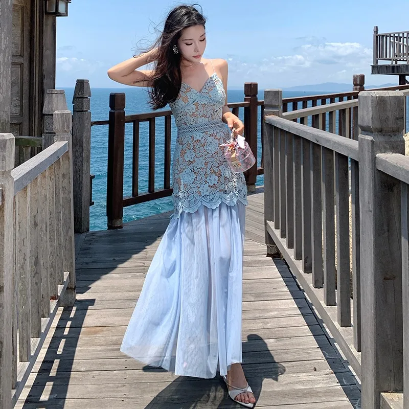 

Summer V-neck Lace Splice Strapless Dress Women's Beach Vacation Slim Sexy Waist Cinch Net Long Dress Fashionable Outdoor Style