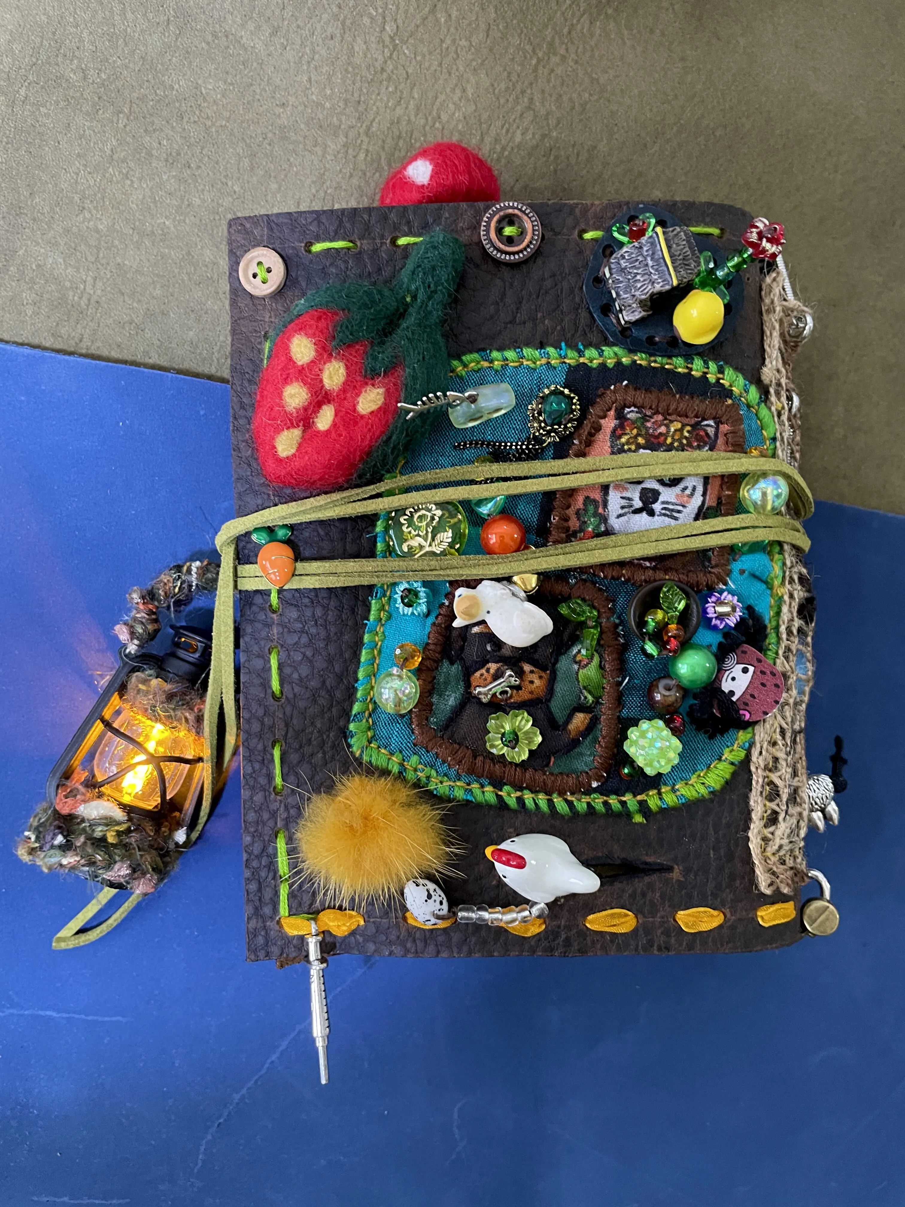 Vintage Cute Dog Embroidered G - Travel Journal Accessories 评论和价格