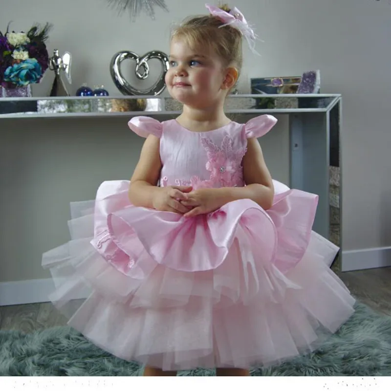 

Puffy Pink Girl Ball Gown Dresses Tulle Flower Baby Baptism First Communion Dress Bow Knot Floweer Girl Dress Girl Wedding Dress