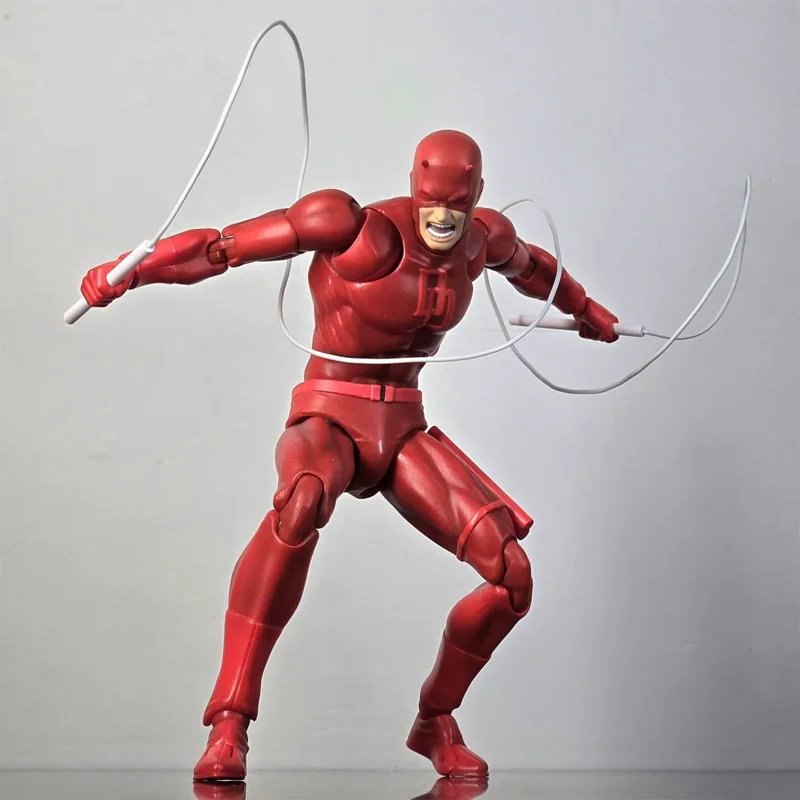 

CT Toy MAFEX223 KO Matt Murdock Комическая версия Daredevil Фигурки Matt Murdock Настольный орнамент Модель Кукла Коллекционный подарок