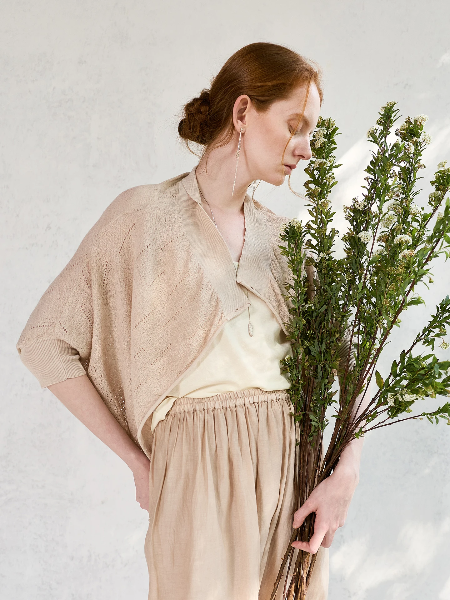 

Original Women's Knitted Open Cardigan Hollow out Splicing Mixed Fiber Lightweight Jacket Two-Way Wear Soft Batwing Sleeve