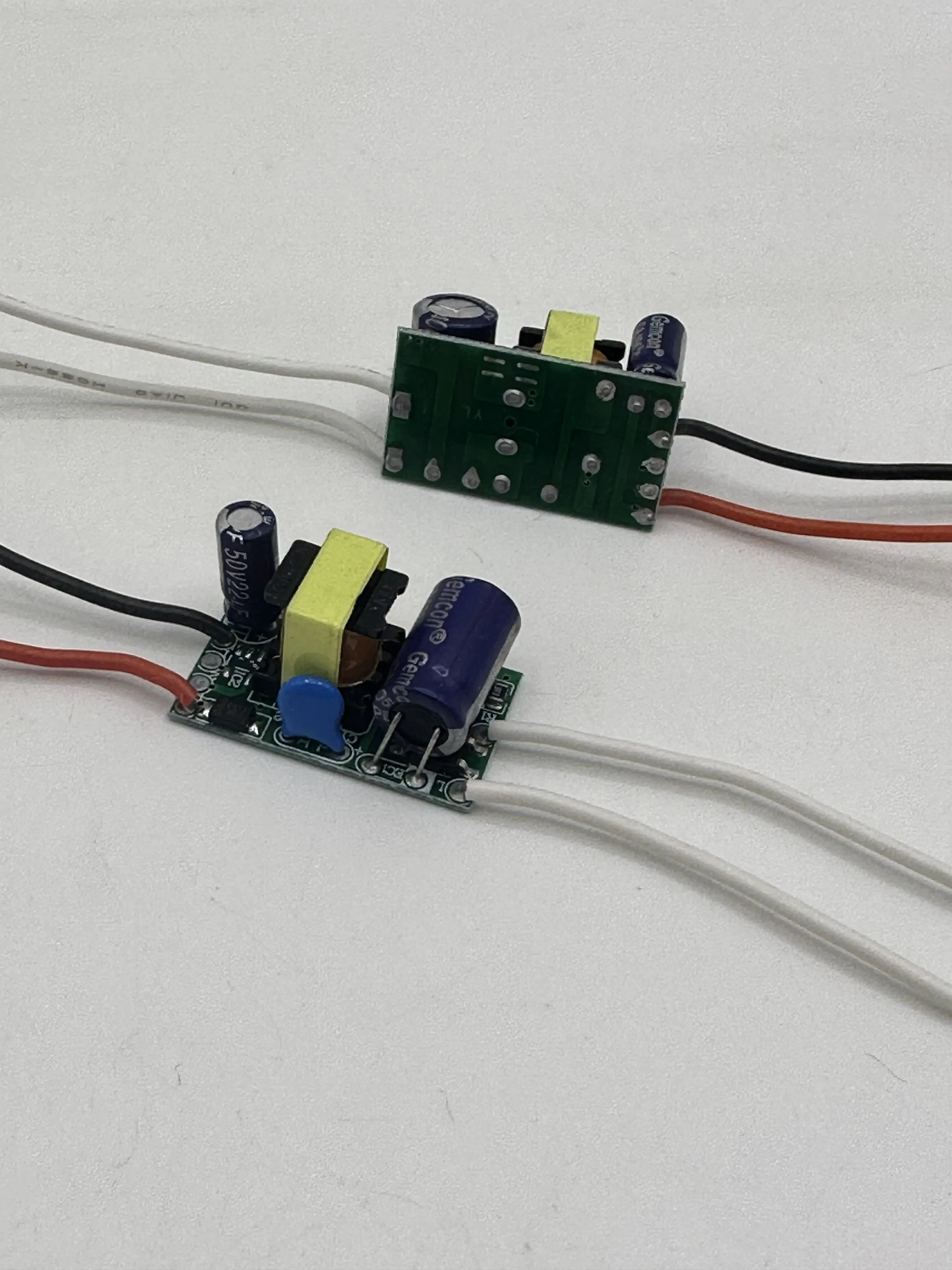 Alimentation LED 1-3X1W, courant constant intégré, éclairage 110-265V sortie 300mA