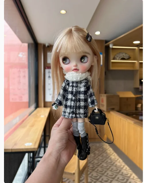 2025 3pcs fashion style Blythe/Landoudou Houndstooth pattern coat+scarf+socks 1/6 30cm(Fit for azone,Pullip,Ob22/24/26, Licca)