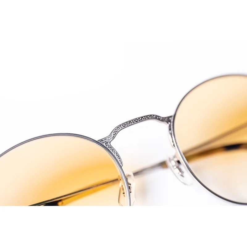 

Gifts, fashionable hand-made sunglasses