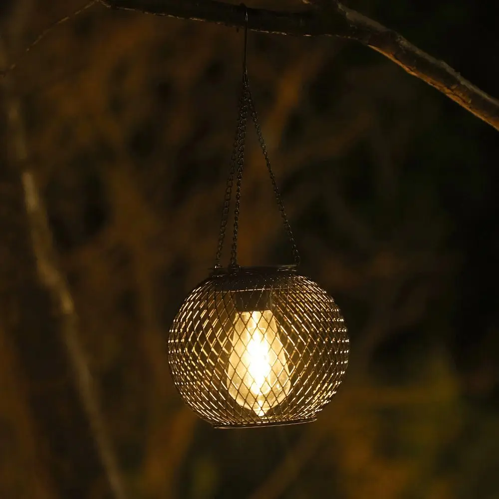 

Durable Waterproof Solar Lantern Lights Brighter Retro Wireless Outdoor Lights Rechargeable Iron Camping Light Party Decor