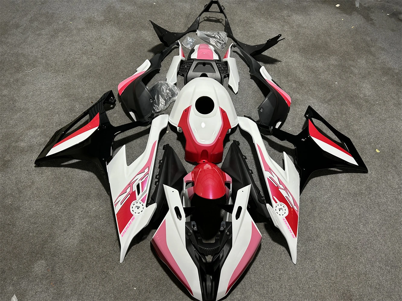 Motorcycle Fairing Kit Suitable for S1000RR 19-22 Years S1000 2019 2020 2021 2022 Fairing Pink white