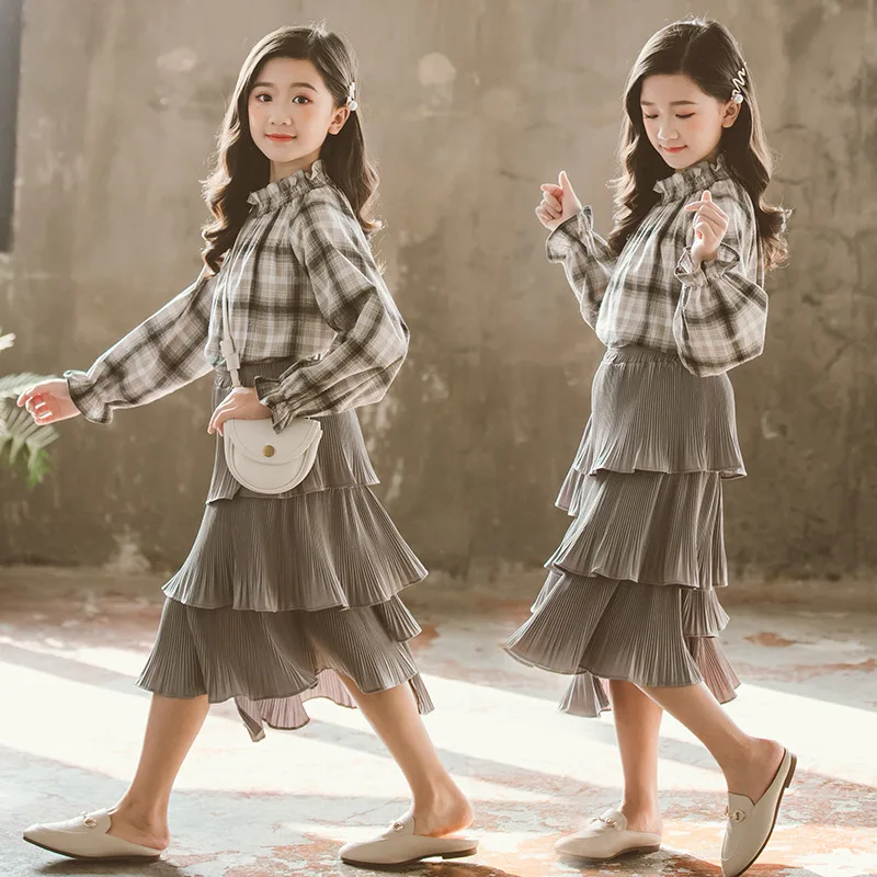 

2025 Korean Autumn Children Girls 2-Piece Sets Long Sleeved Plaid T-shirt+Irregular Pleated Skirt Outfit For Teenager Girl