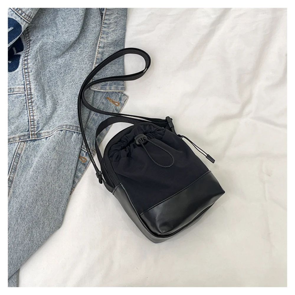 

Drawstring Shoulder Bag Fashionable Crossbody Bag Nylon Fabric Bag Niche Leisure Activities Casual Outings Travel Shopping Pouch