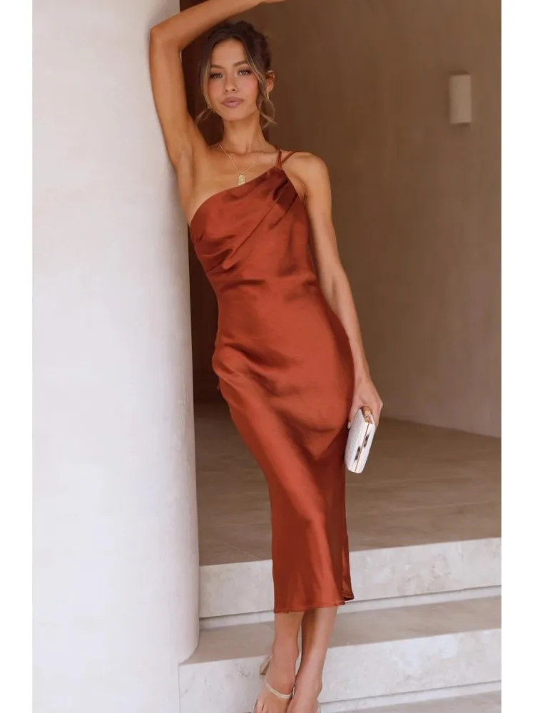 Elegante um ombro cinta de espaguete vestido sexy dobras sem costas leace-up vestidos de festa feminino pacote hip bodycon vestido de noite