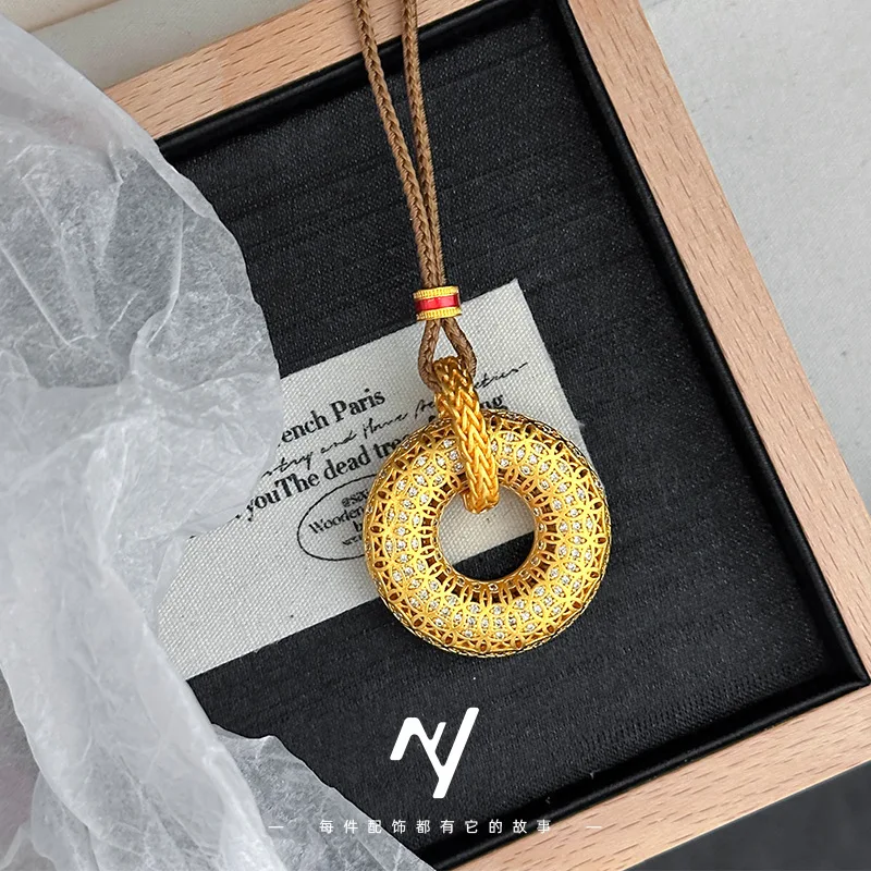 

Genuine gold 999 filigree ancient coin, full diamond peace pendant, hollowed-out doughnut, woven rope necklace