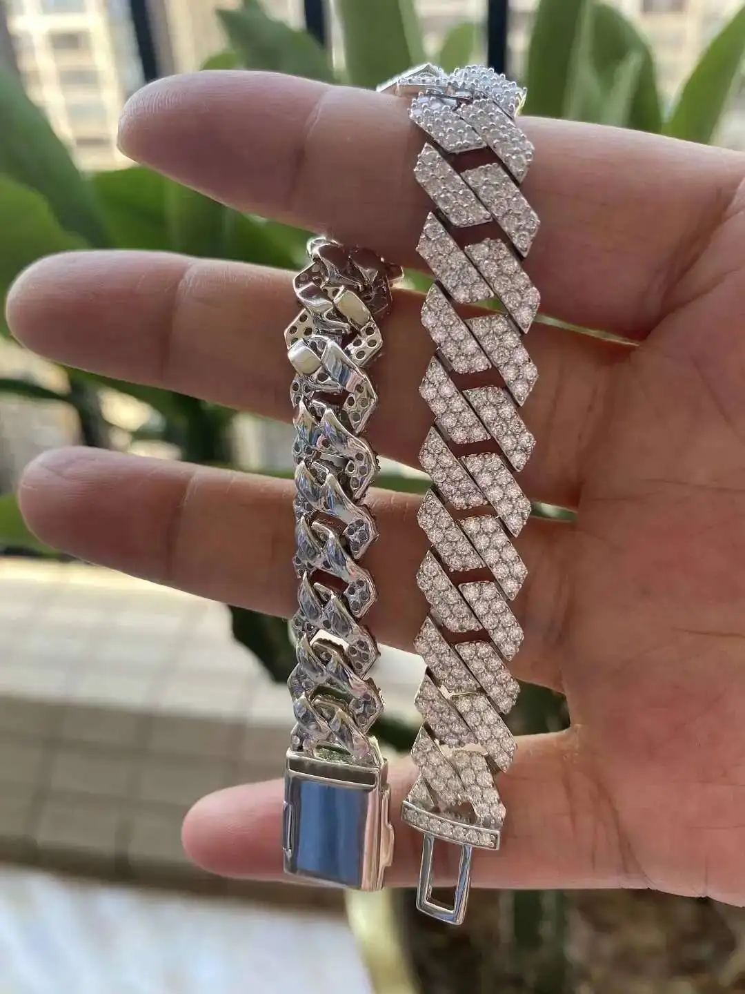 

Moissanite Diamond Hiphop Style Jewelry Cuban Link Bracelet Arrival 925 Silver New Christmas Gift for Men and Women 1 Piece