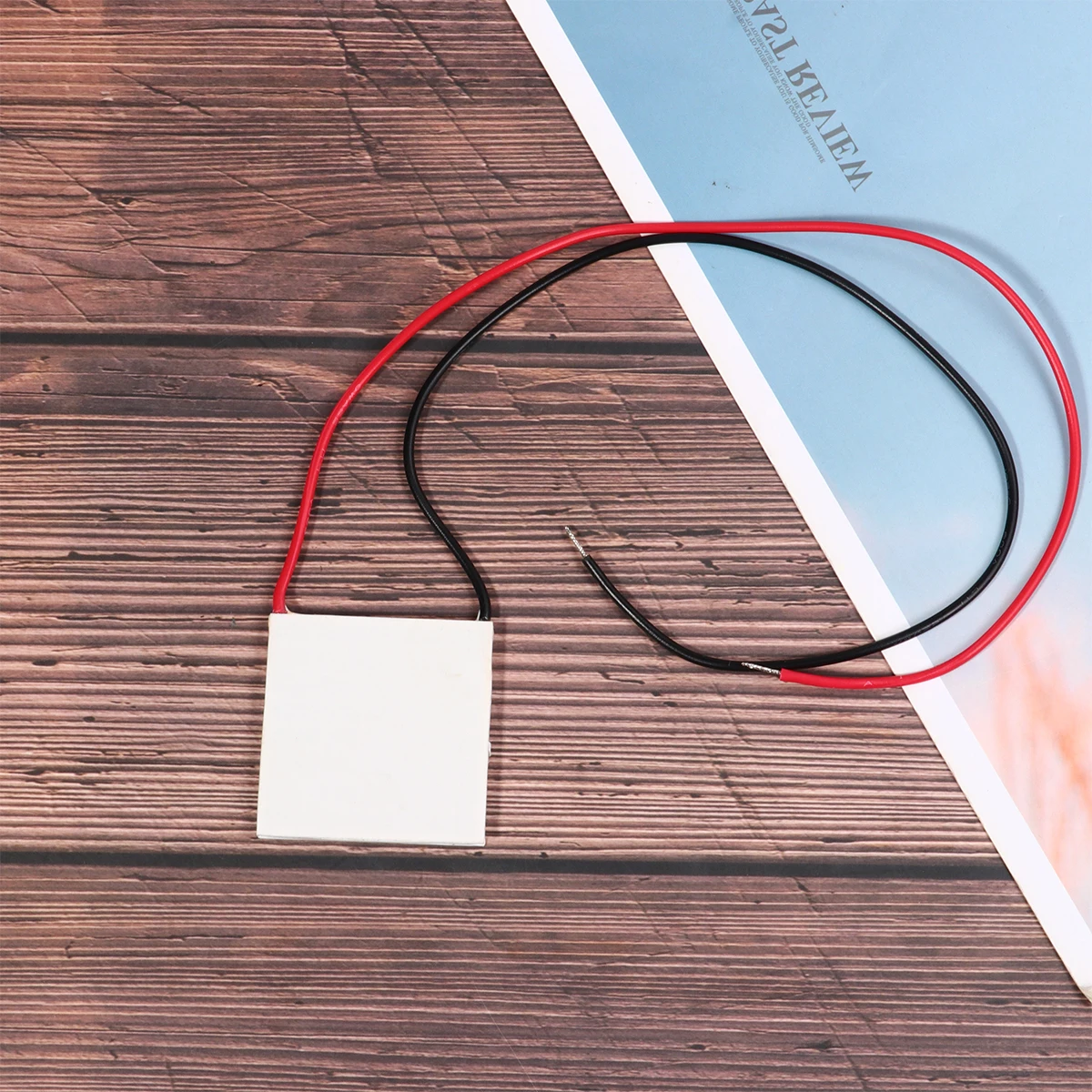 Alta efficienza 62 ℃   Raffreddamento Riscaldamento Modulo Semiconduttore 12V Notebook Cooler Peltier Chip Calore Semiconduttore Peltier Lavello