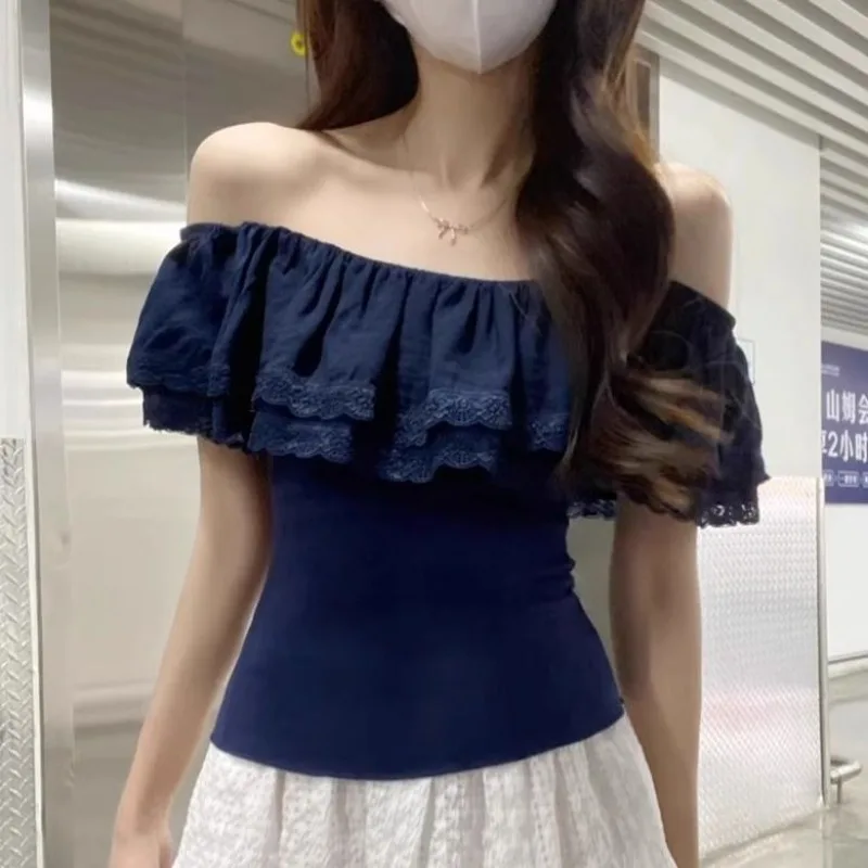 

Женская блузка темно-синего цвета с открытыми плечами, с оборками и кружевной отделкой, приталенная, с коротким рукавом, повседневная, элегантная, модная.