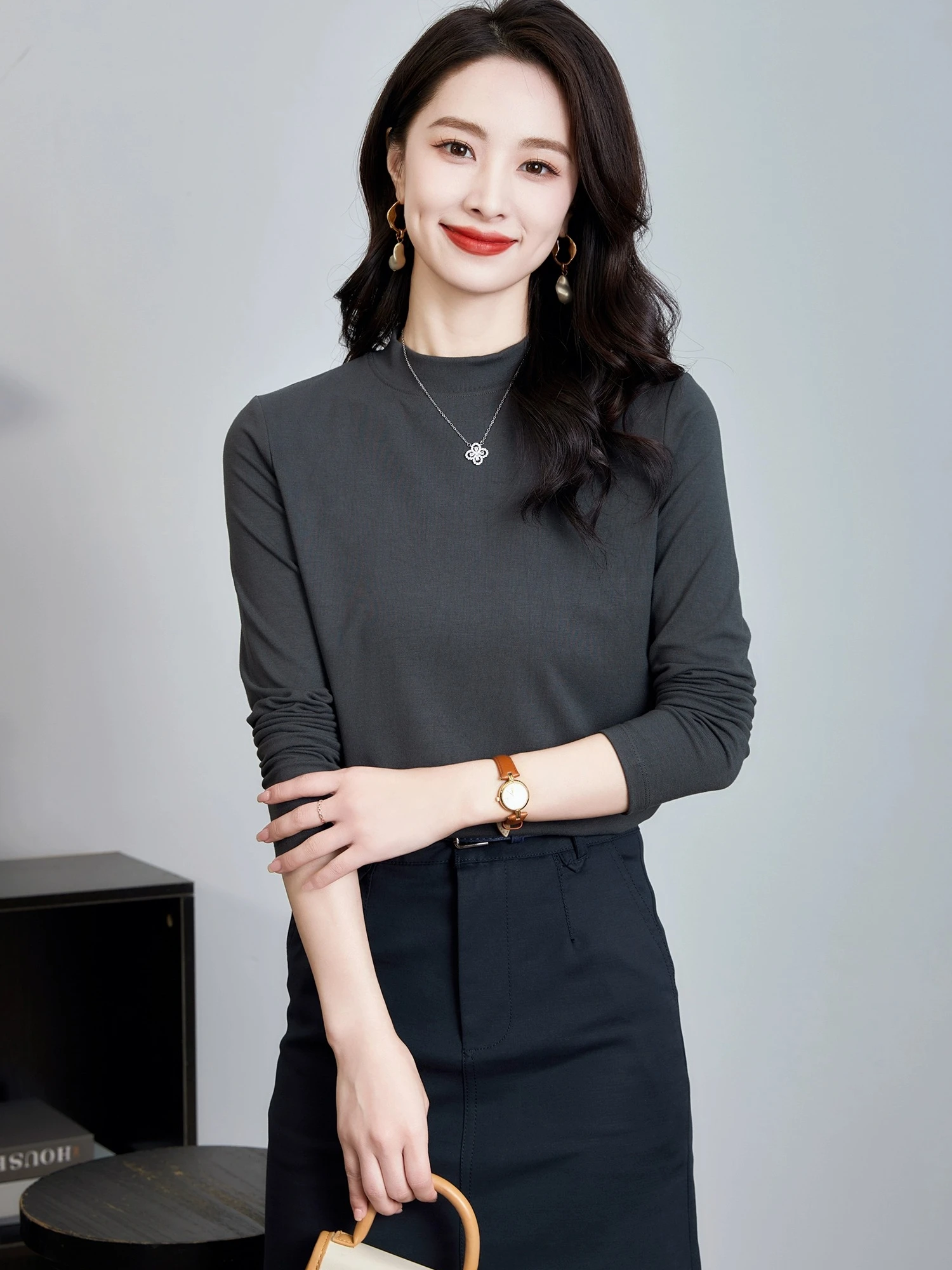 Slim Fit Long Sleeve T-Shirt European Style Early Autumn Thread Collar Base Layer Shirt Korean Style Commute Pure Color Polye...