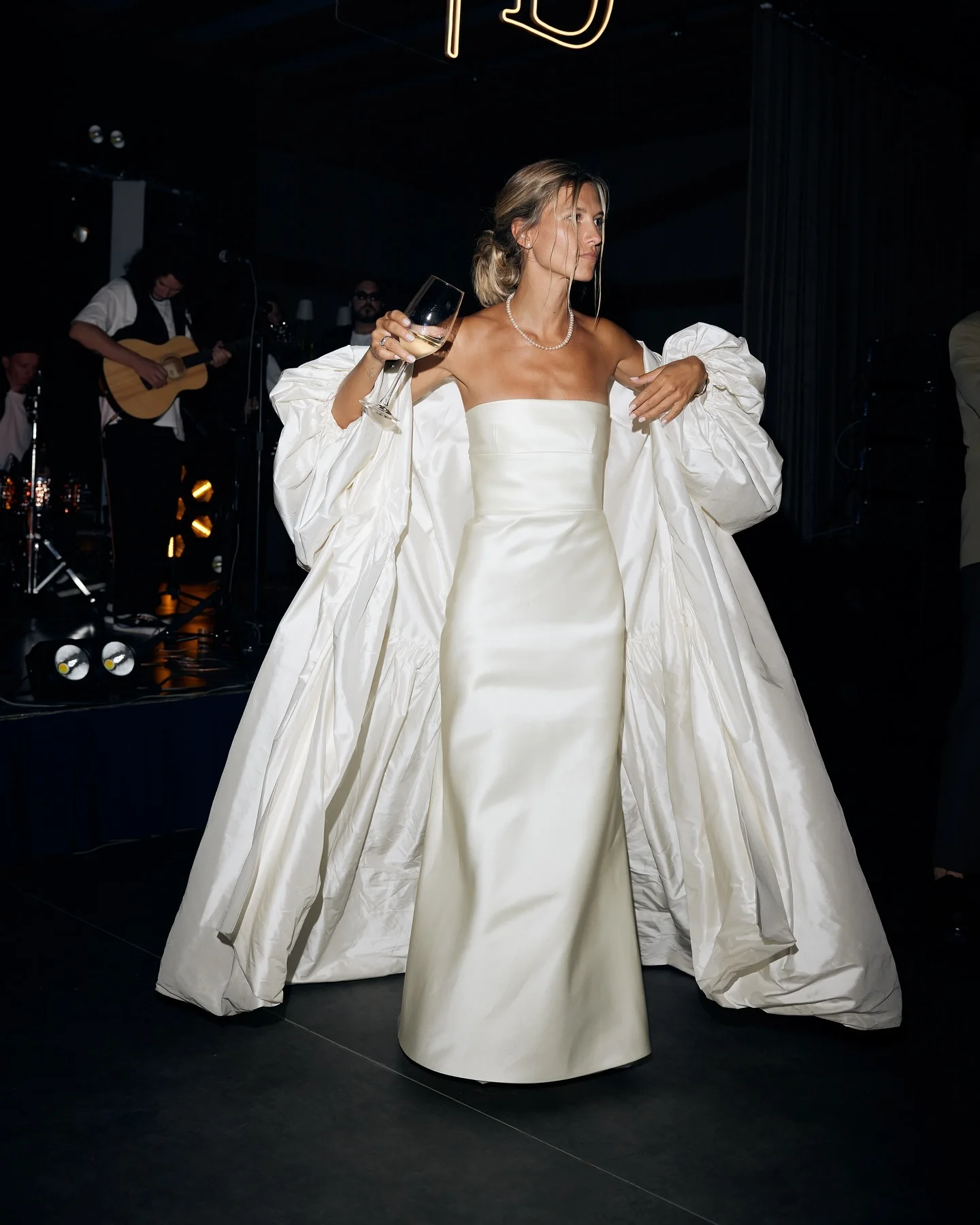 Robe de soirée à paillettes A-Line pour femmes, plumes colorées élégantes, robe de Rhde cocktail, robe de soirée Epoch, chérie, 2024